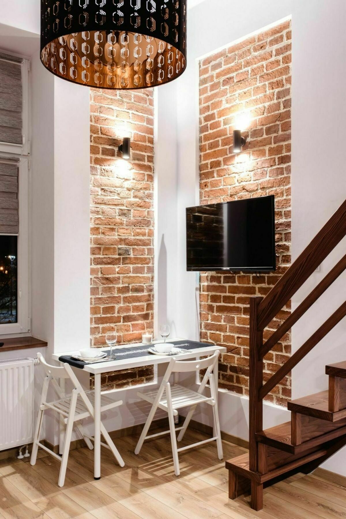 2 Nights Apartments - Great Location, Right Next To Main Rail And Bus Station, 10 Min To Main Square By Foot Aparthotel Krakau